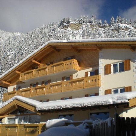 Albergo Fiordaliso Canazei Luaran gambar
