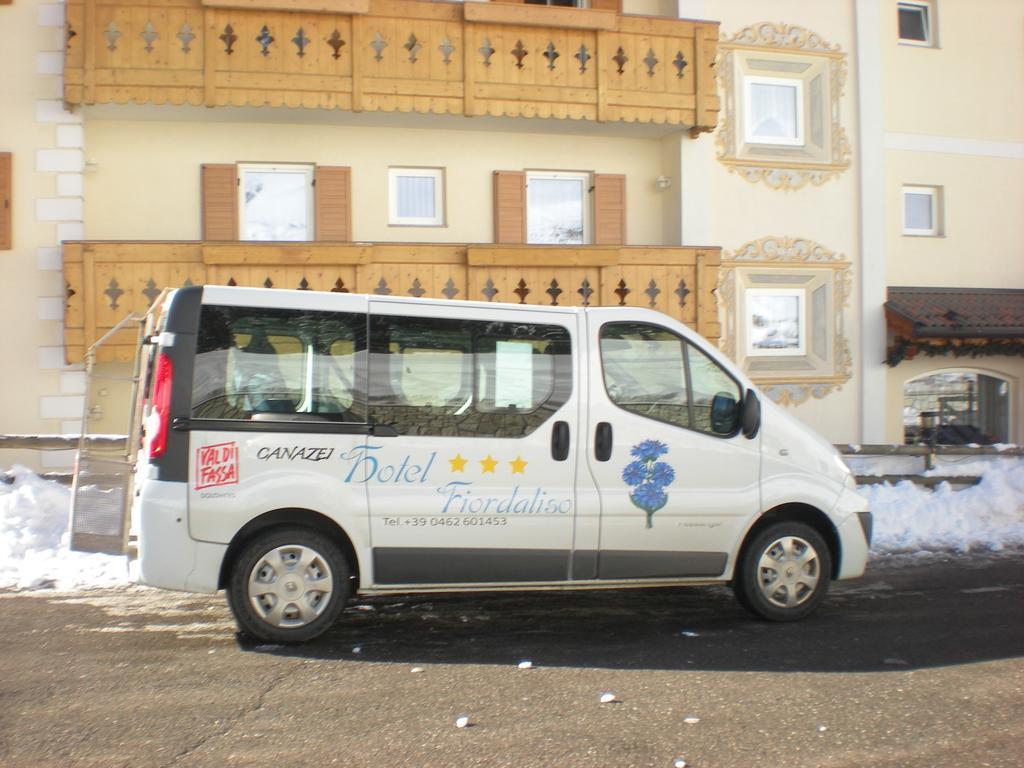 Albergo Fiordaliso Canazei Luaran gambar