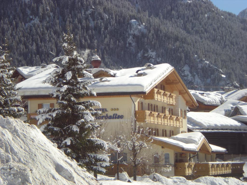 Albergo Fiordaliso Canazei Luaran gambar